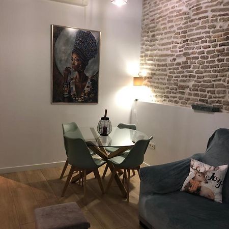 Estudio Centrico En Punonrostro Sevilla Exteriör bild