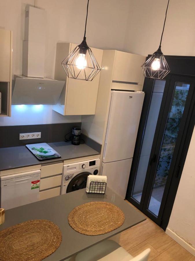Estudio Centrico En Punonrostro Sevilla Exteriör bild