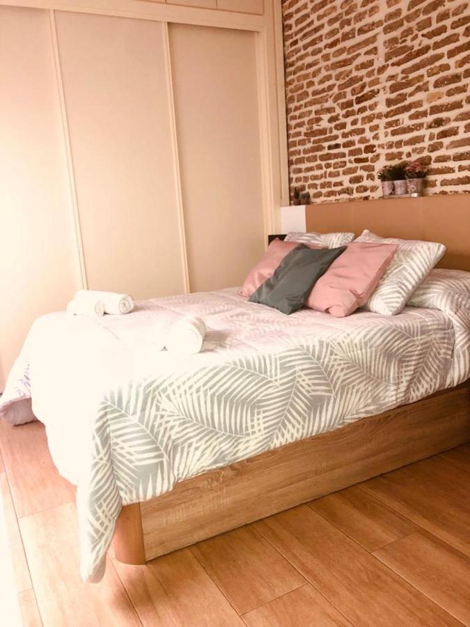 Estudio Centrico En Punonrostro Sevilla Exteriör bild